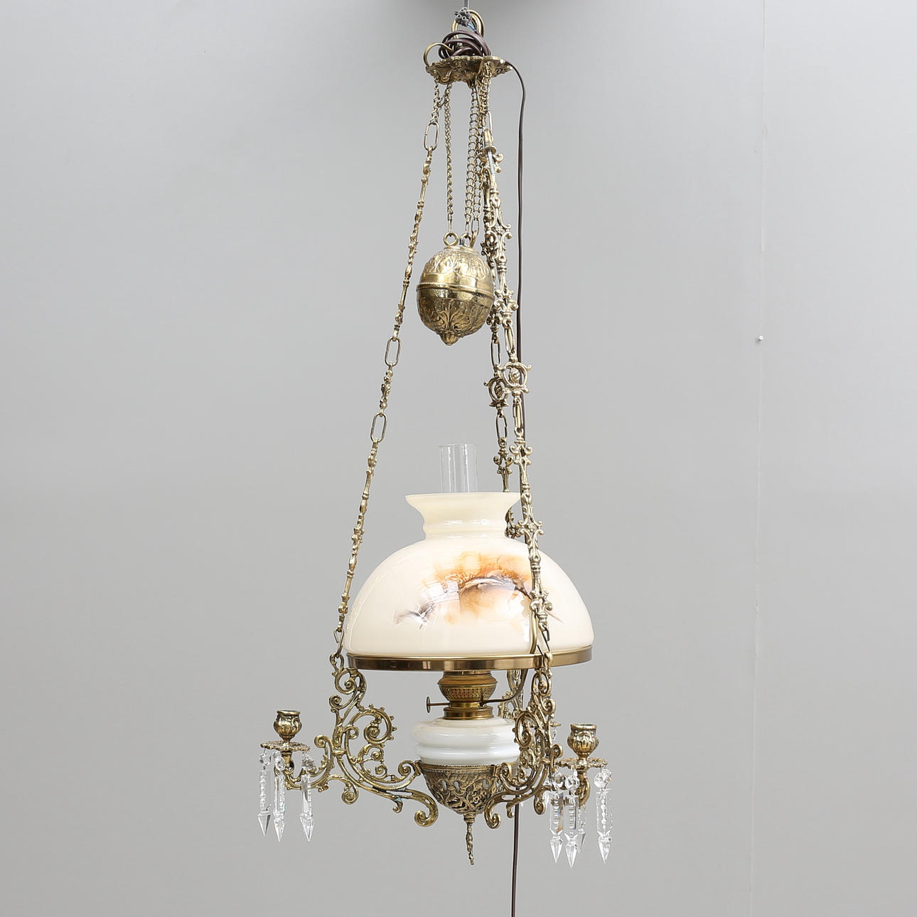 HÄNGFOTOGENLAMPA, Lindstedt & son Gelbgjuteri, Kalmar, 1900-talets andra hälft.