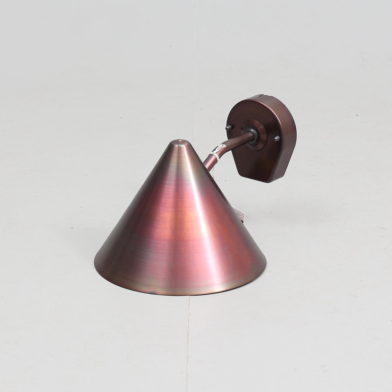 VÄGGLAMPA, Westal, Bankeryd.