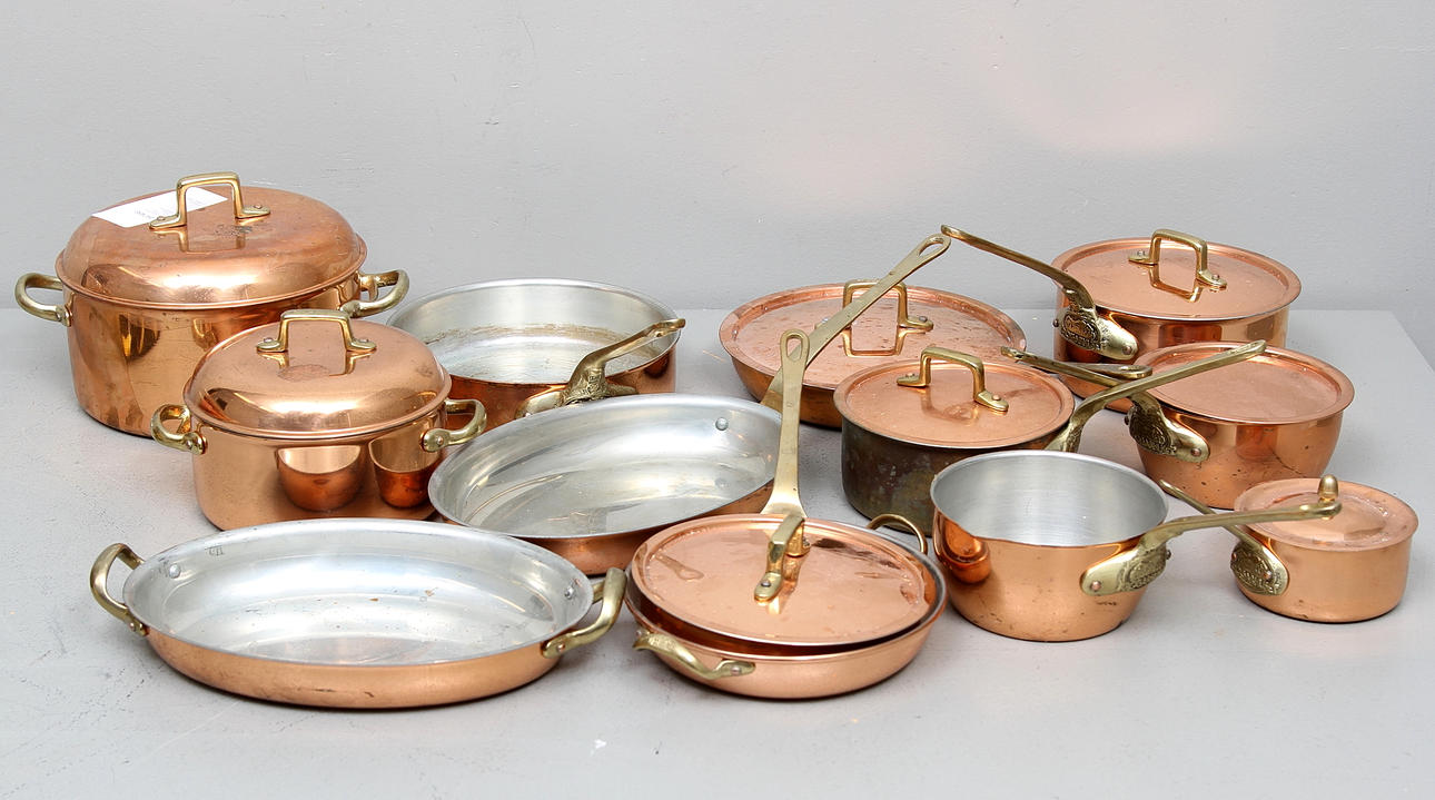 KOPPARFÖREMÅL, 13 delar, koppar, Krögarhuset.