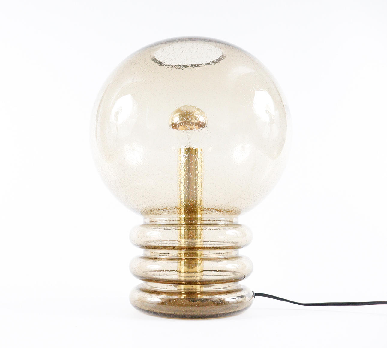 Glashütte Limburgin pöytävalaisin, 1970-luku.