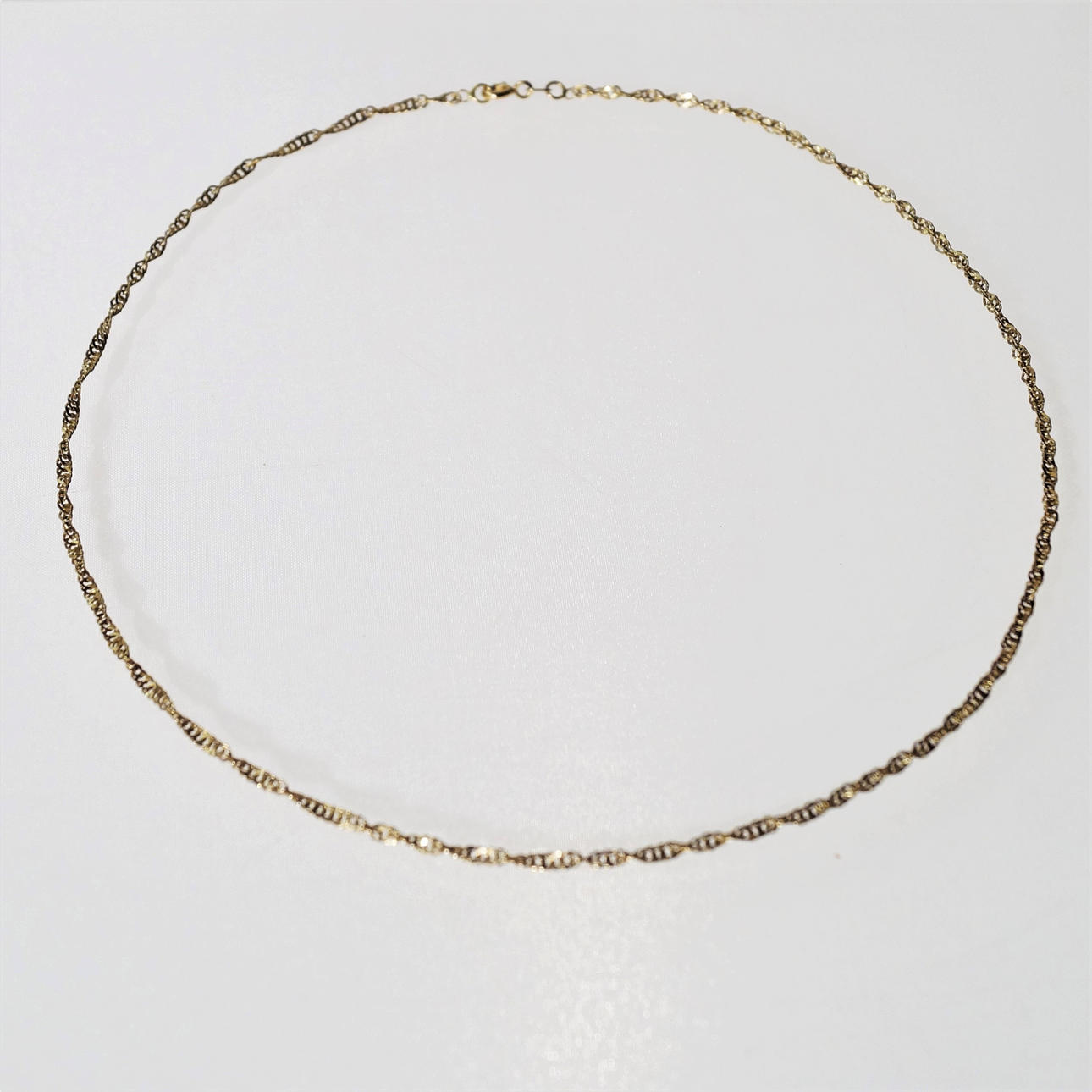 HALSKÆDE, guld, 18 K.