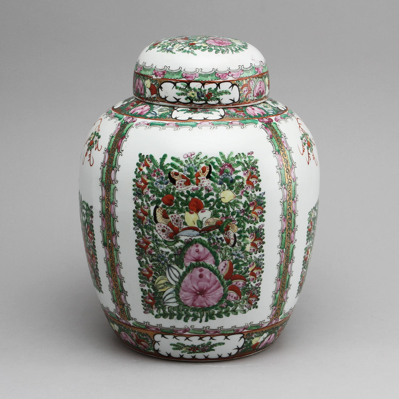 LOCKBOJAN, porslin, Kina, Kanton, 1900-tal.