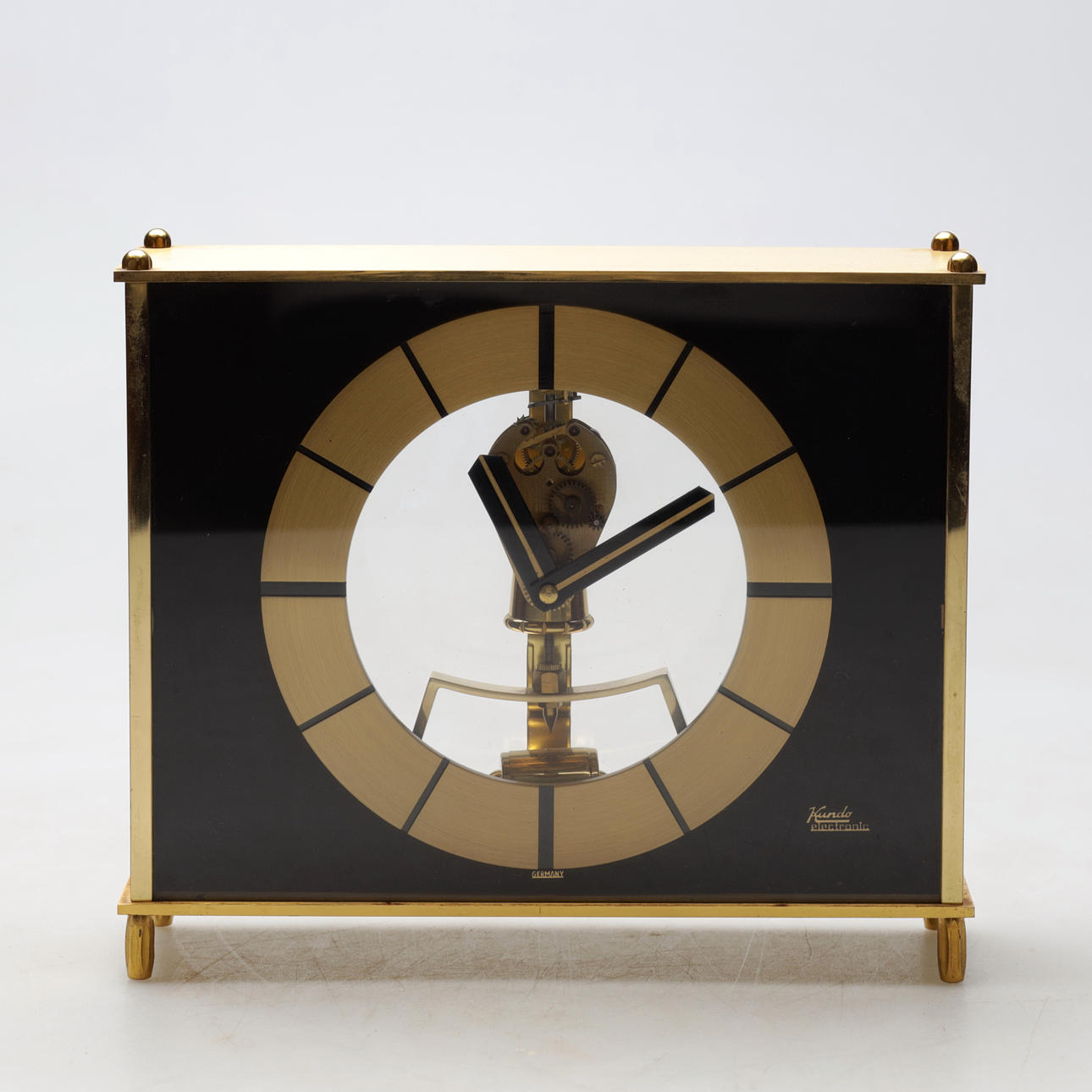 TABLE CLOCK, Kundo Electronic, Quartz, Kieninger & Obergfell, 1960s.