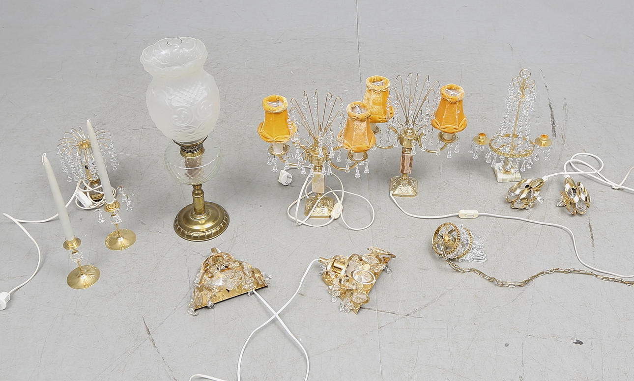 BELYSNINGSFÖREMÅL, 1900-tal.