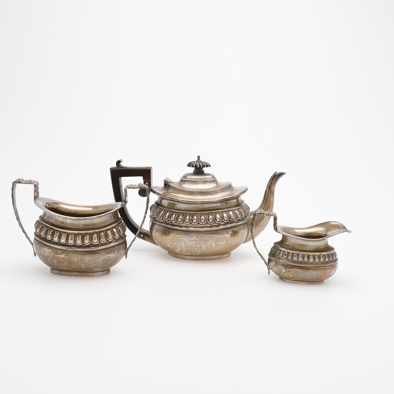 TEA SET, THREE PARTS.