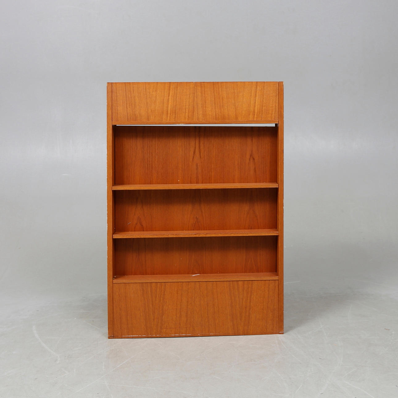 KRYDDHYLLA, teak, 1960-tal.