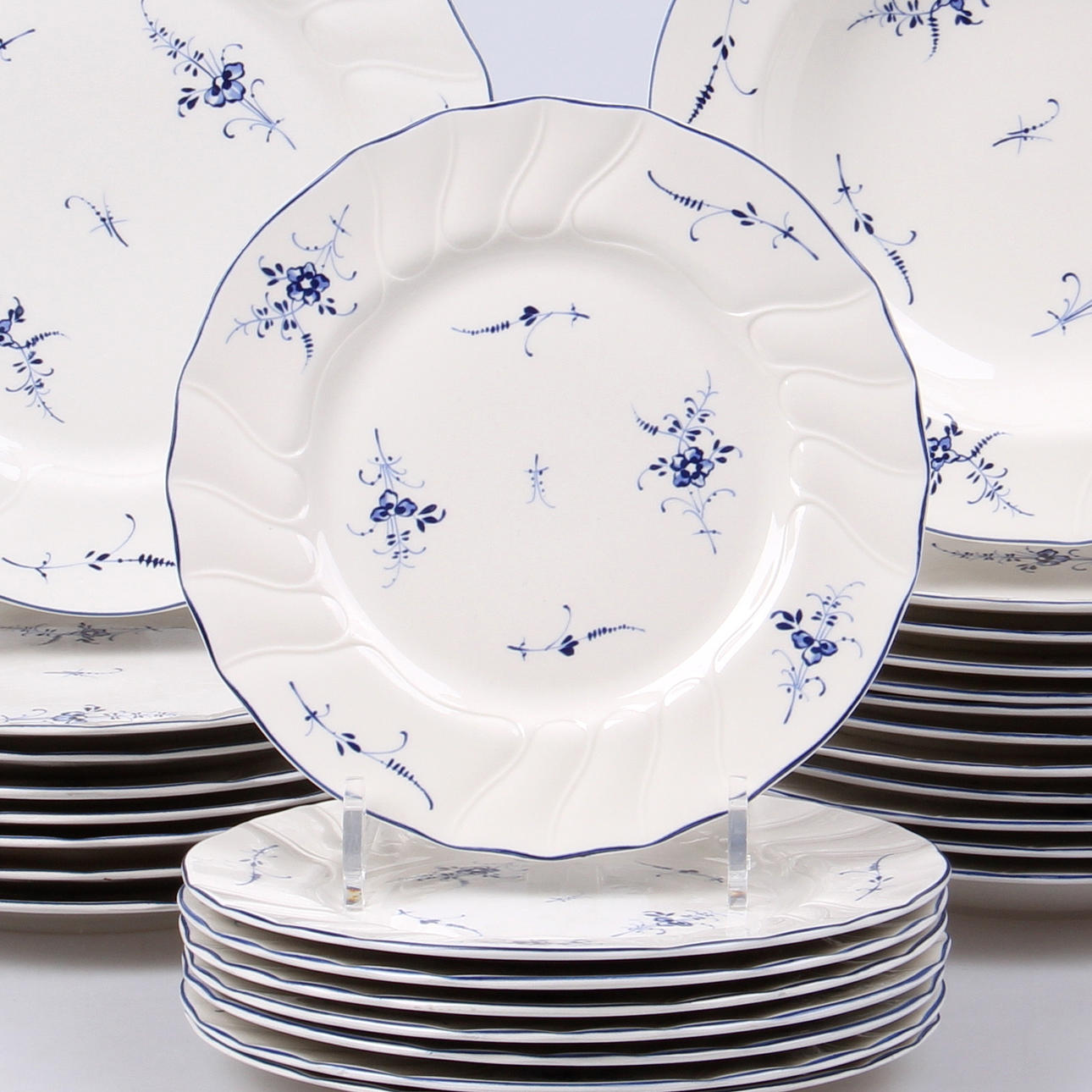 SERVISDELAR, 28 delar, "Vieux Luxembourg", Villeroy & Boch.