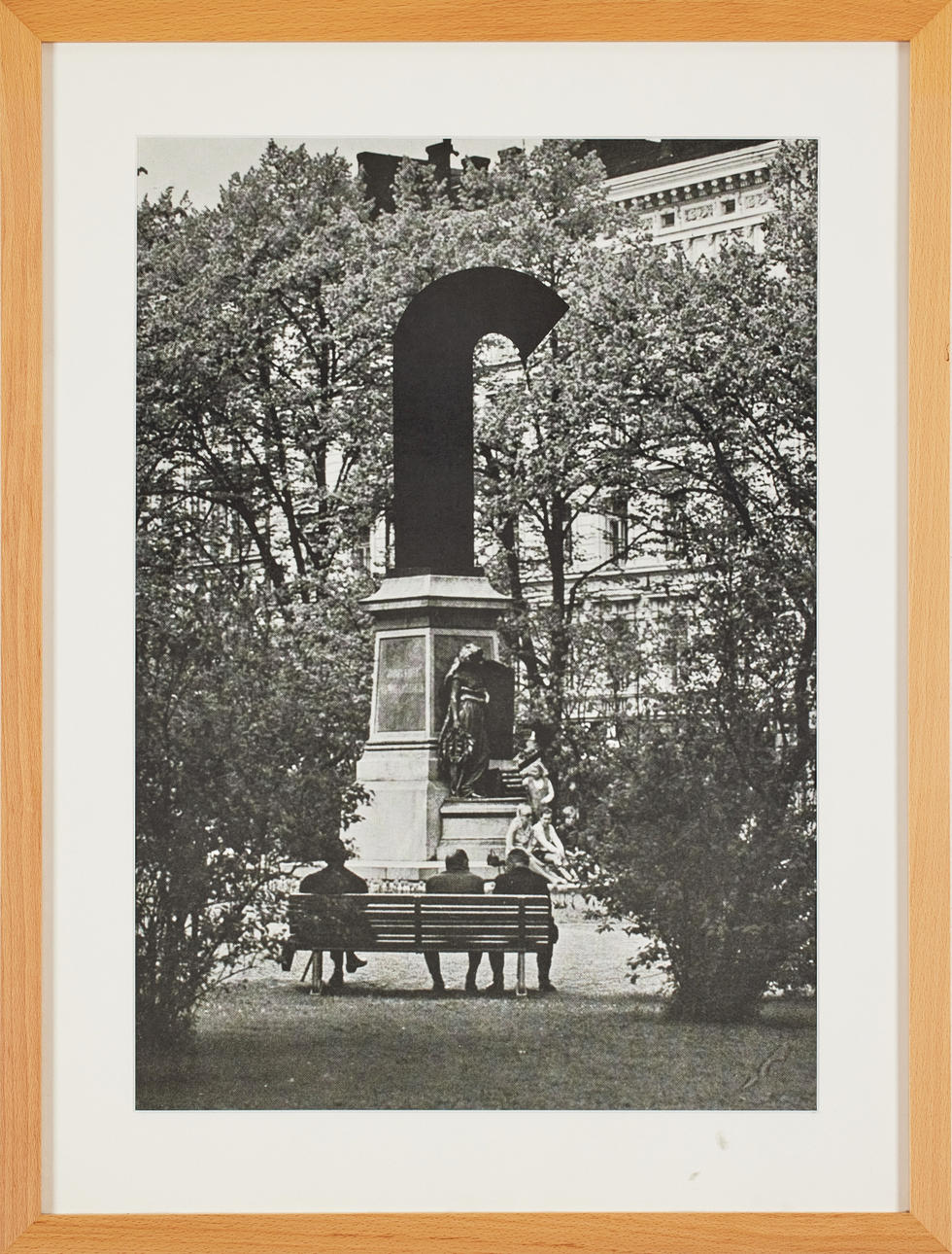 JAN OLOF MALLANDER. "Inversion over JL Runeberg's sculpture in Helsinki", from the suite "Paper sculptures", offset lithography, 58 x 41 cm.