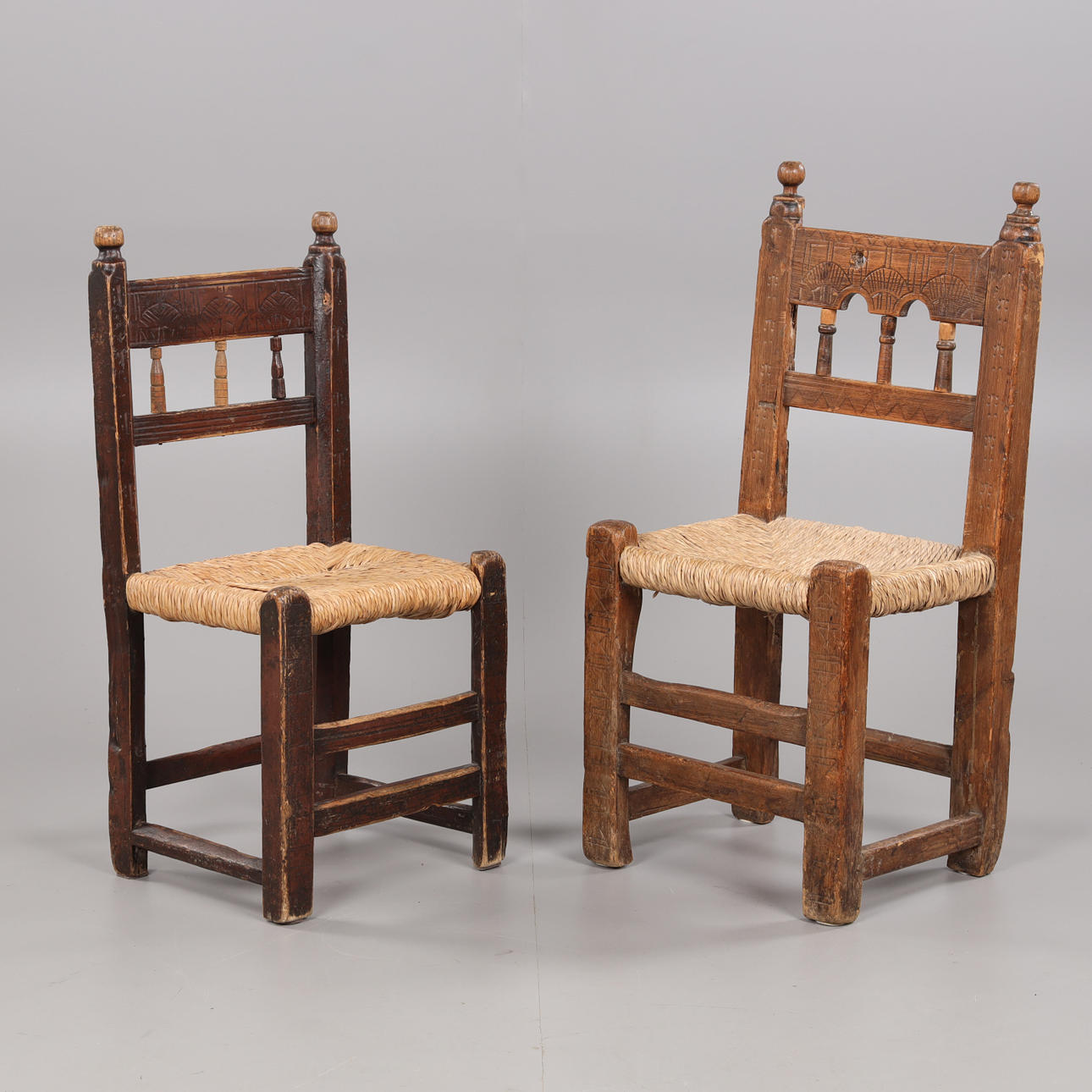 STOLAR, 2 stycken, allmoge, 1800-tal.