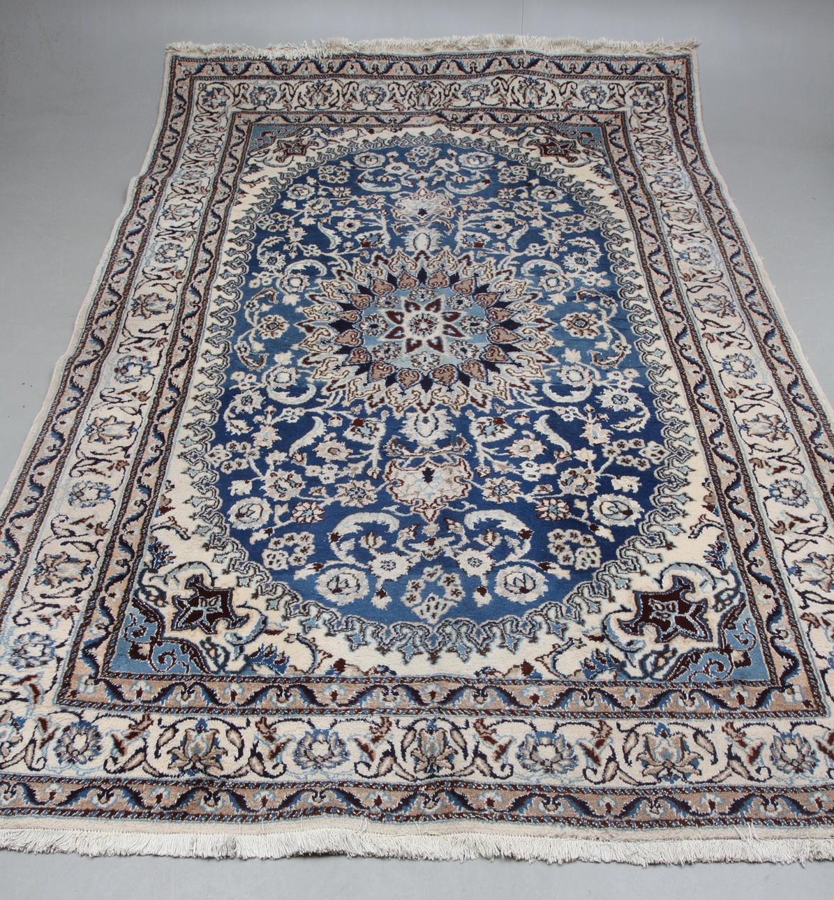 MATTA, orientalisk, ca 294 x 200 cm.