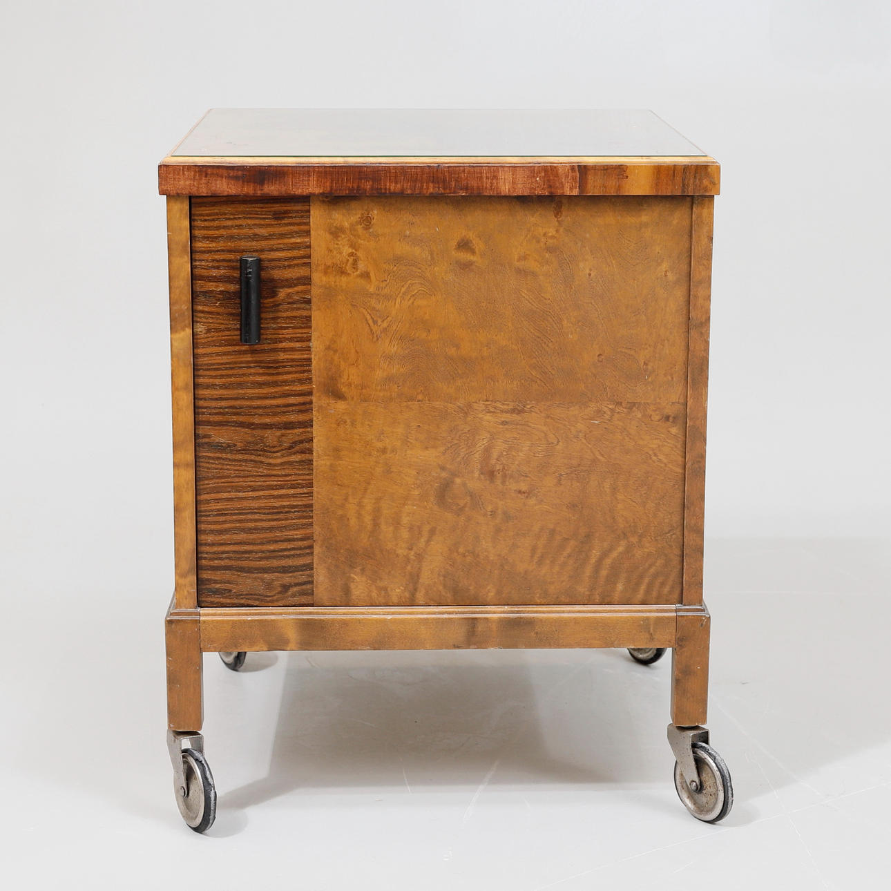 SMOKING TABLE, Art Deco, 1920s/30s.
