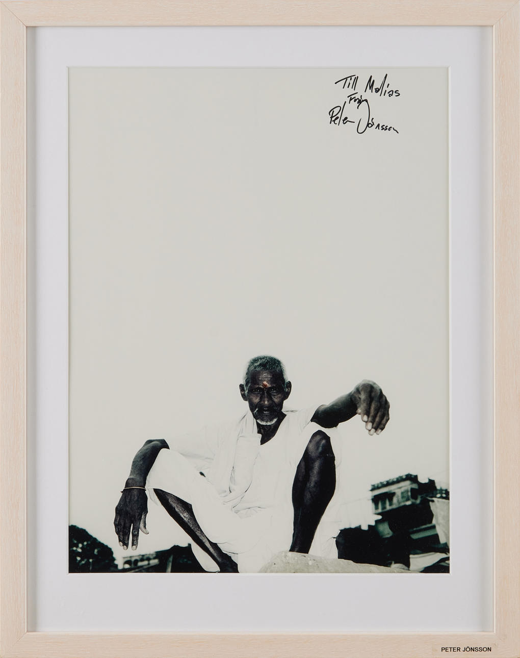 PETER JÖNSSON. Untitled, c-print, 40 x 29 cm.