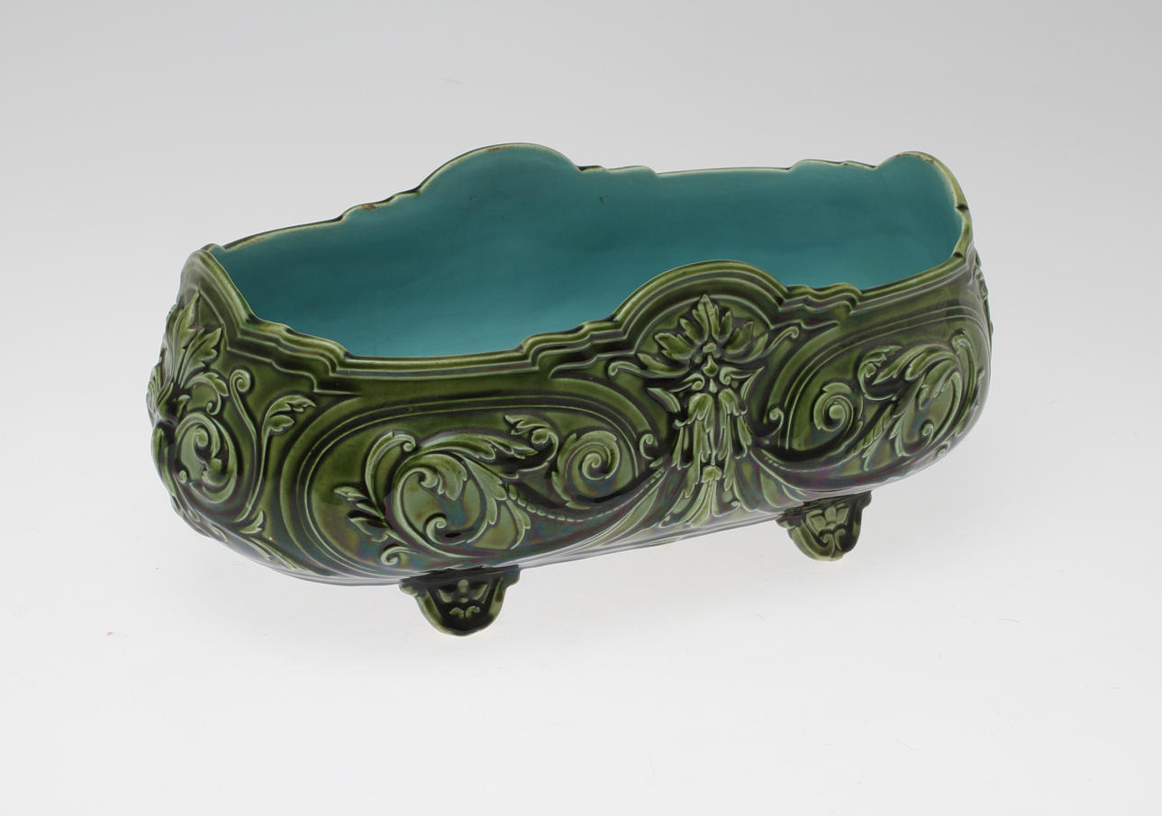 JARDINÄR, majolika, jugend, Sarreguemines, Frankrike, 1900-talets början.