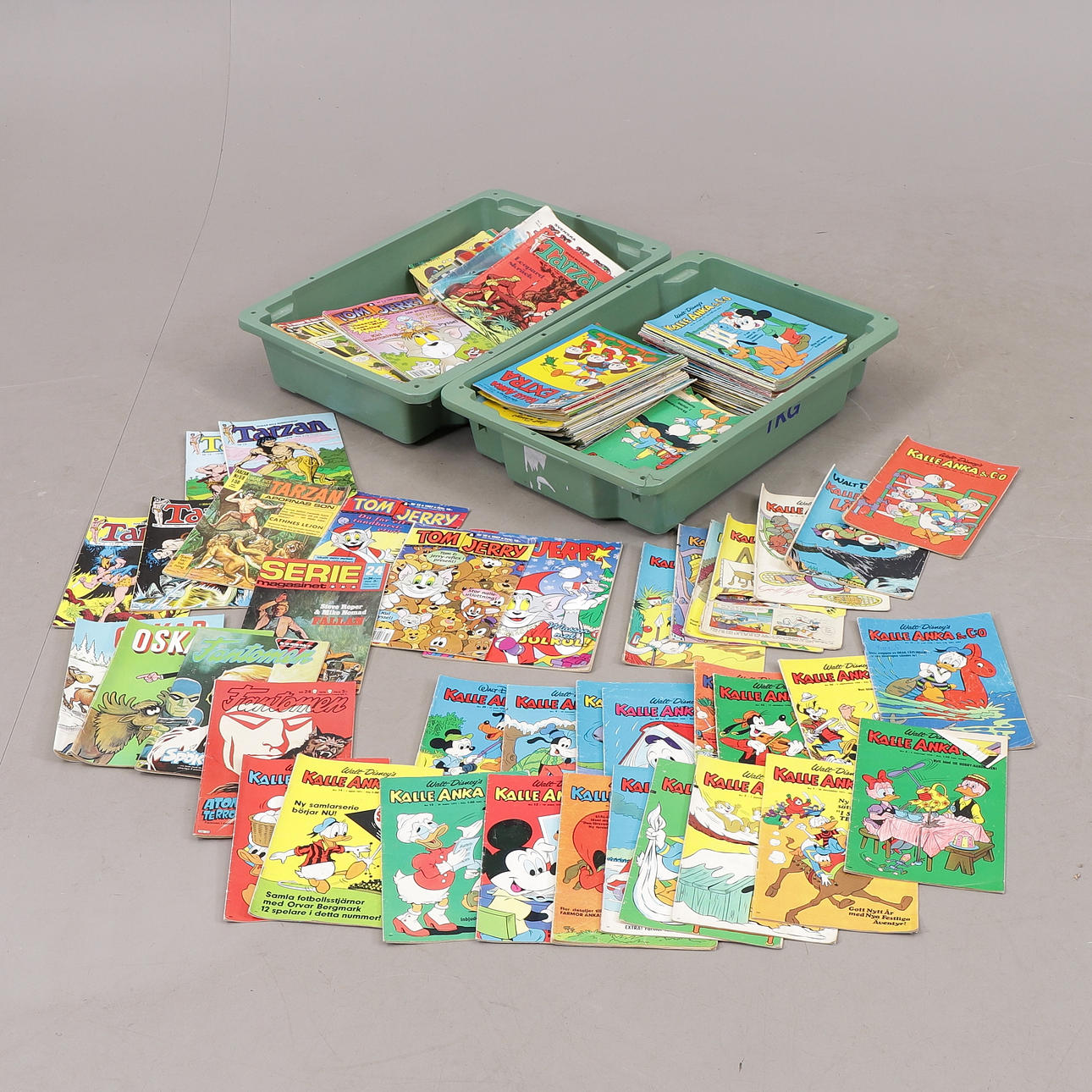 SARJA, n. 230 kpl. 1900/2000-luku.