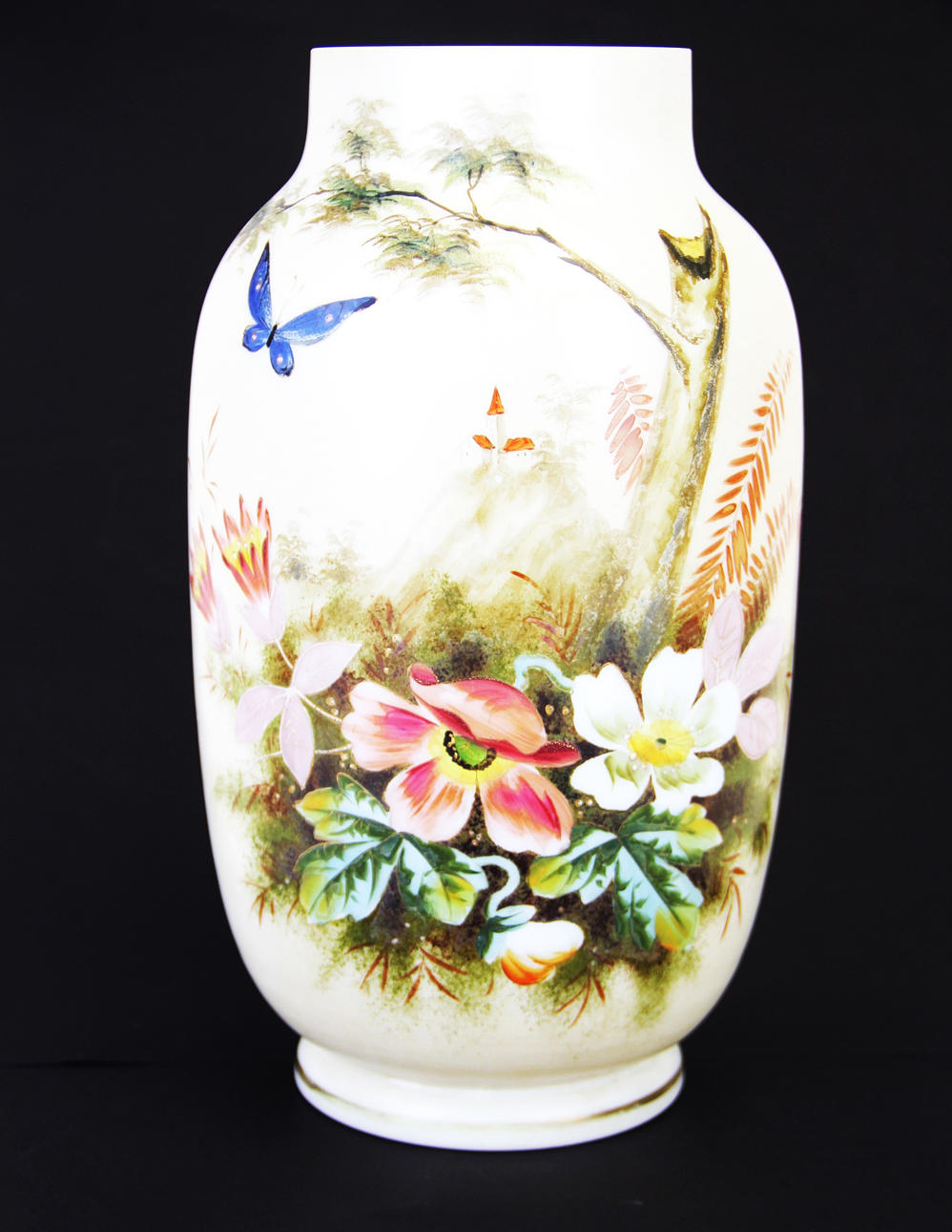 19TH CENTURY HANDMÅLAD VAS OPALINE GLAS.