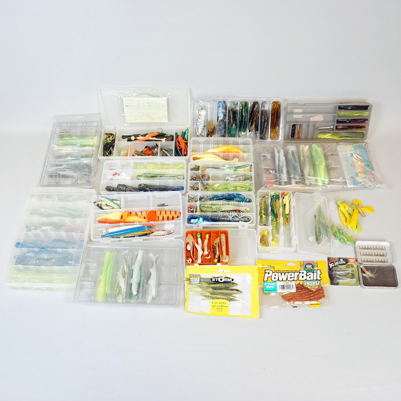 FISHING TRAW, 15 plastic boxes etc., Rubber baits.