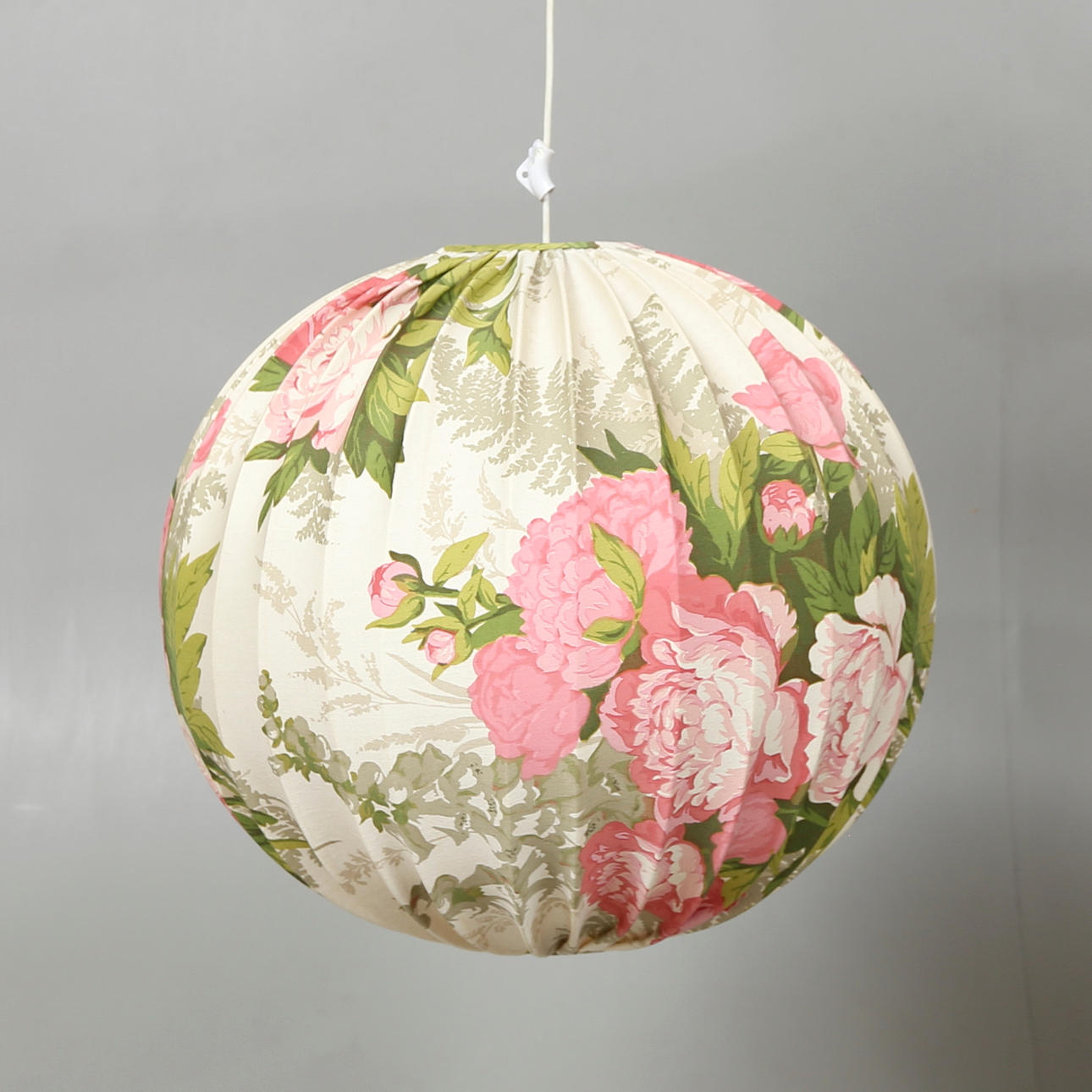 DECKENLAMPE, 50er / 60er Jahre, Höhe ca. 50cm.