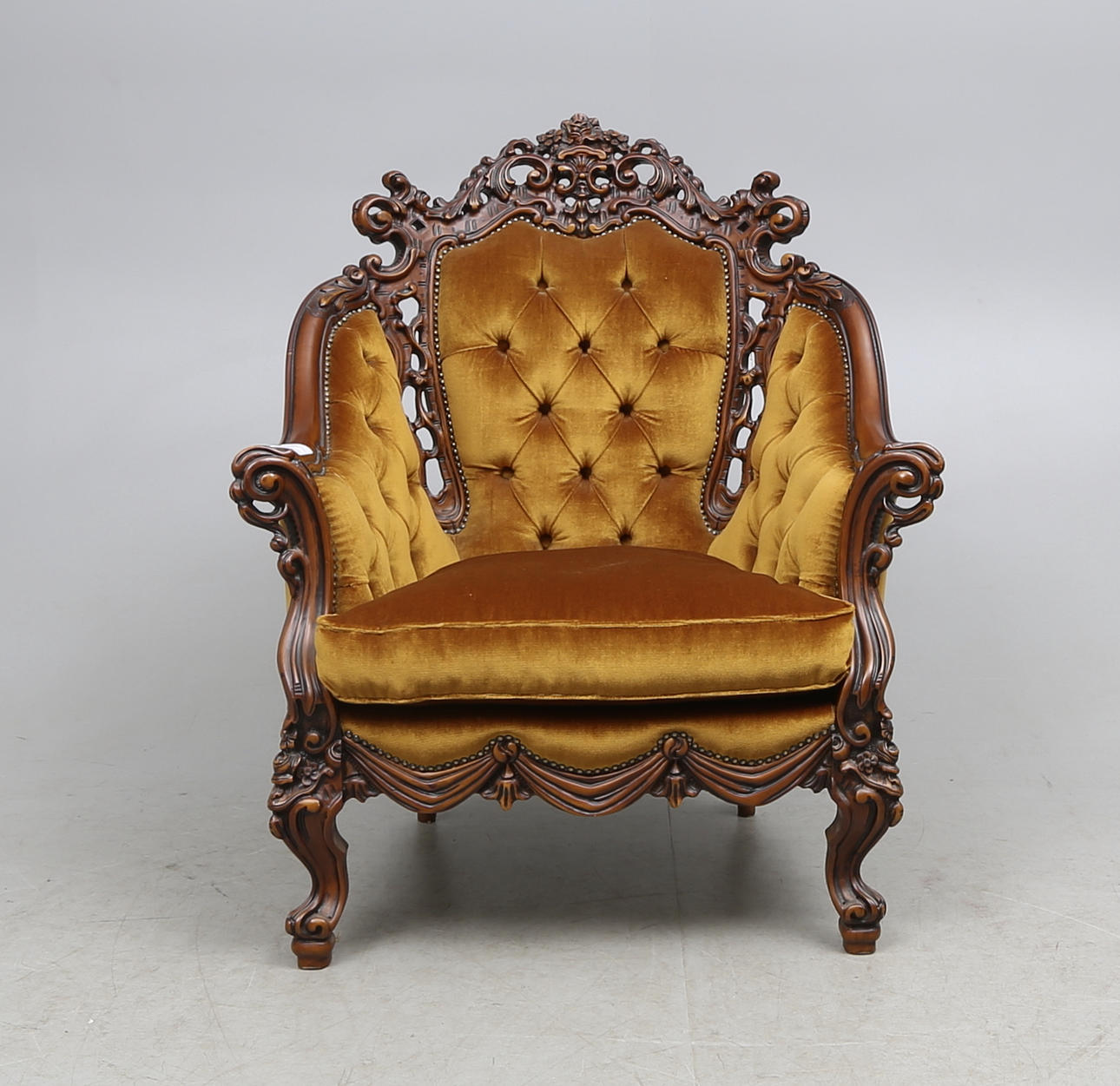 FÅTÖLJ, Italiensk rokokostil, 1900-tal.