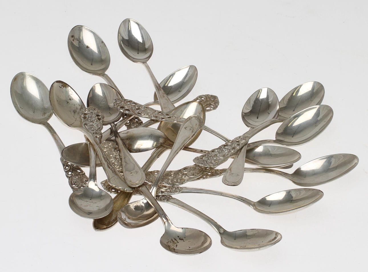 PARTI SILVER, 19 delar, skedar.