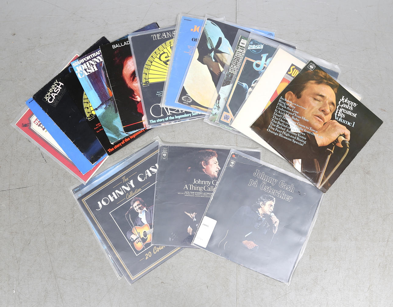 LP-SKIVOR, 20 st, Johnny Cash.