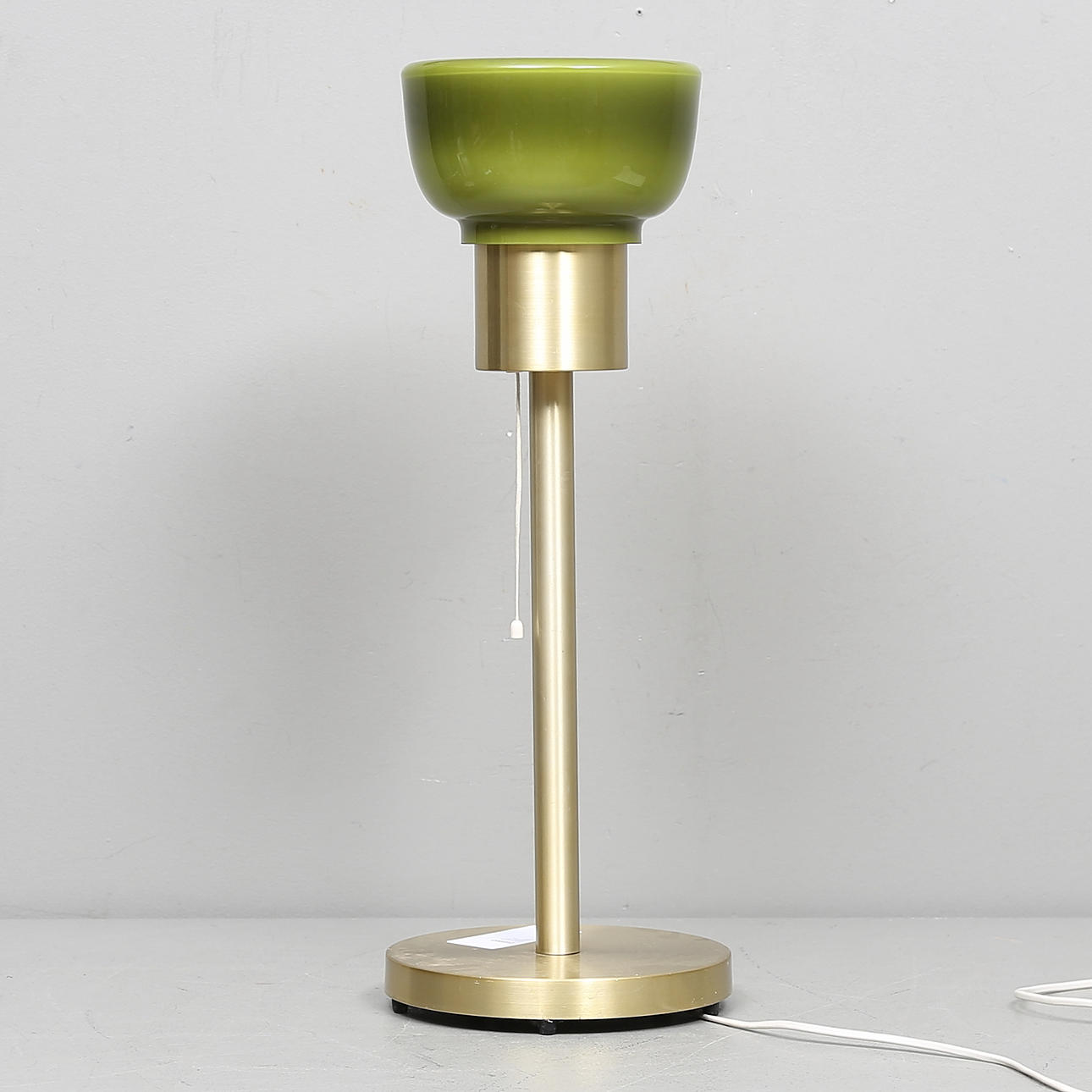 BORDSLAMPA, mässing, 1900-talets andra hälft.