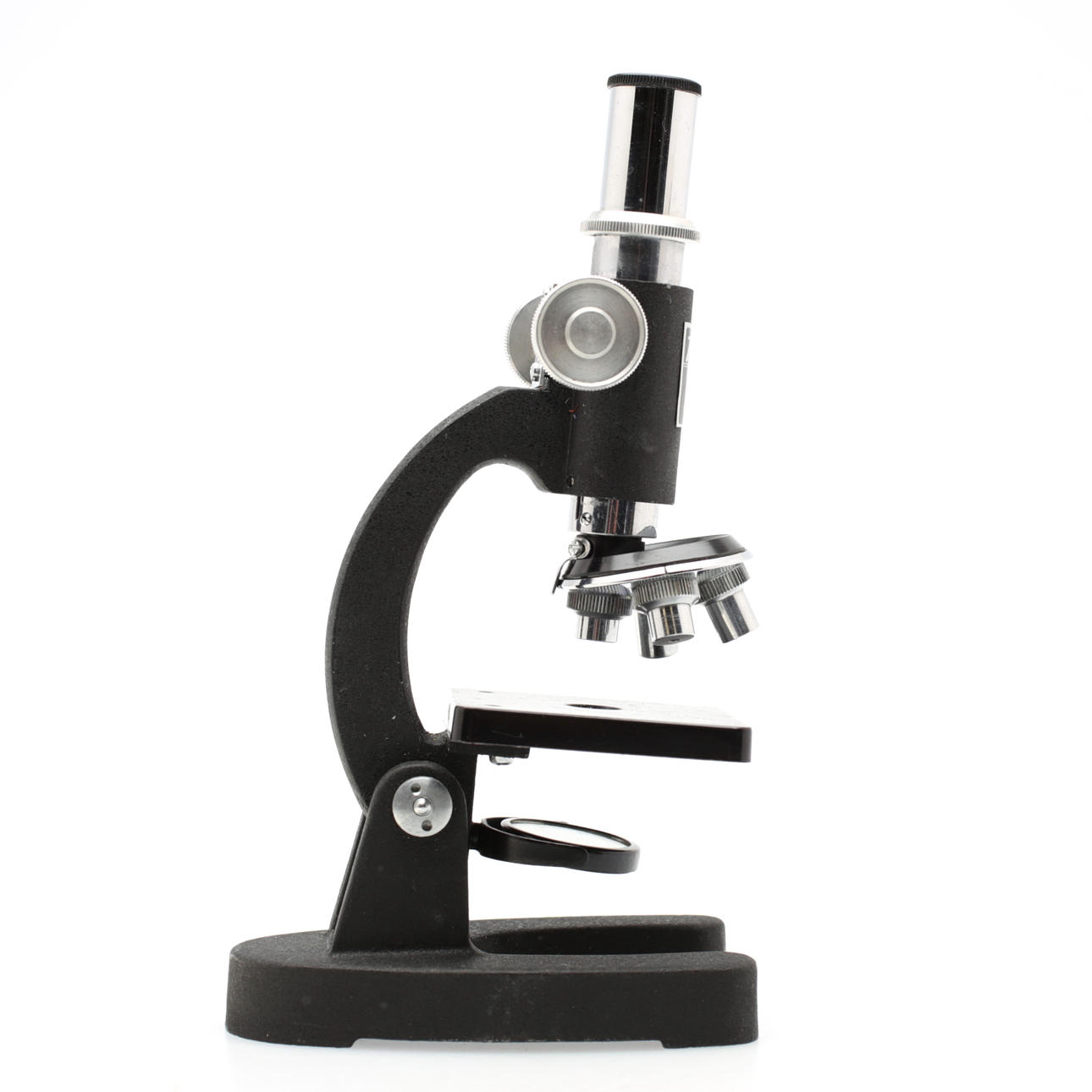 MICROSCOPE, Towa, in wooden box. 1900s.