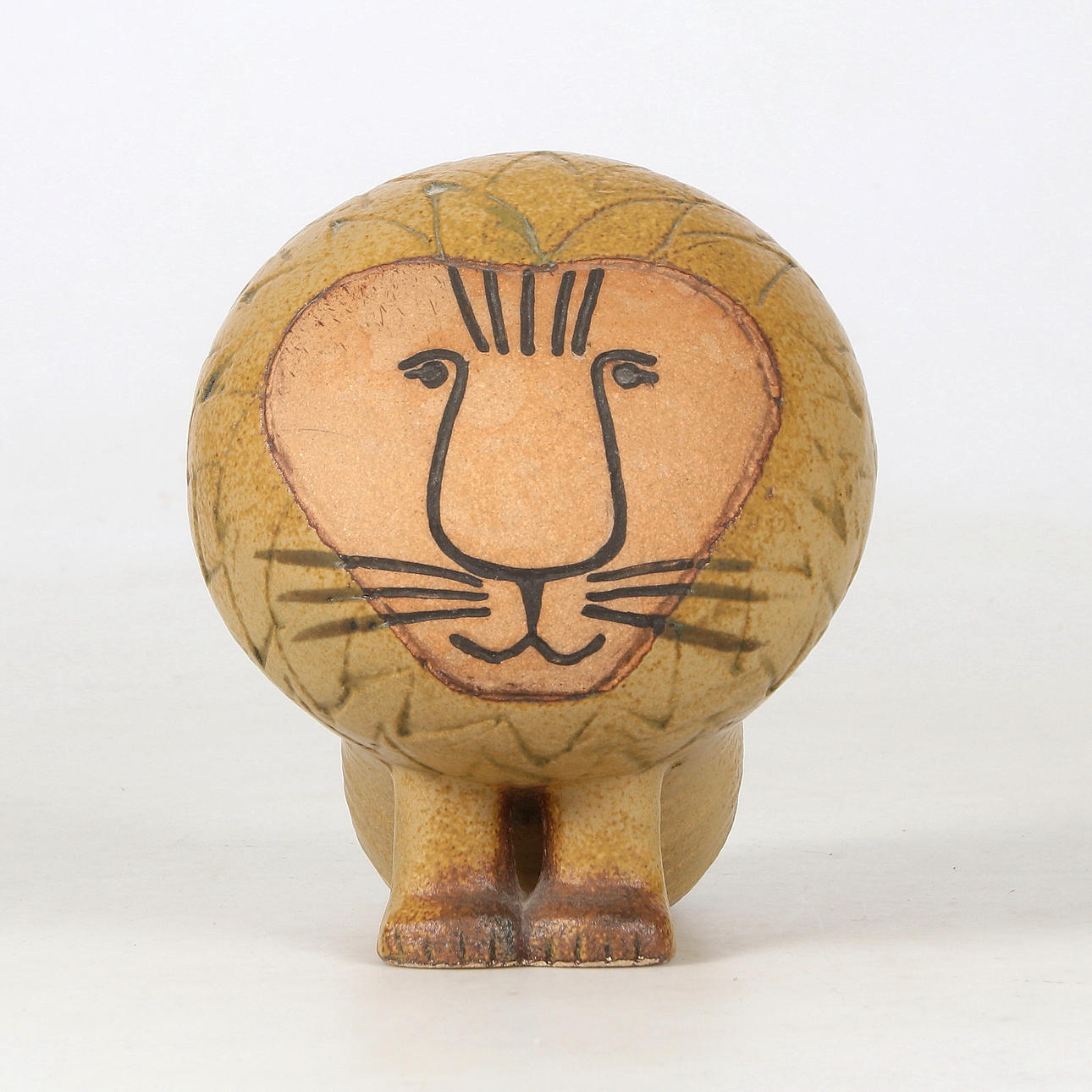 LISA LARSON. FIGURIN, stengods, "Lejon", Gustavsberg.