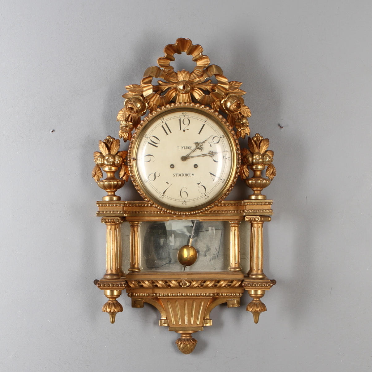 VÄGGPENDYL, urtvala märkt T Kluge Stockholm, 1900-tal.