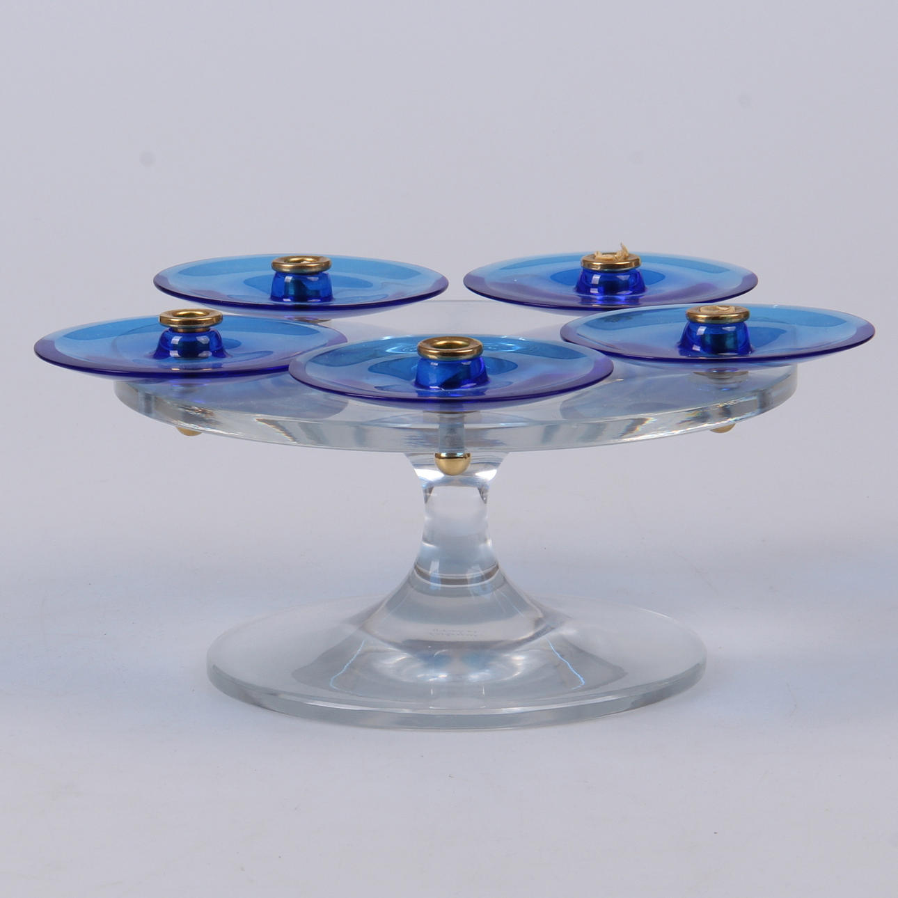 LJUSSTAKE, glas och mässing, Lalique Frankrike, signerad.