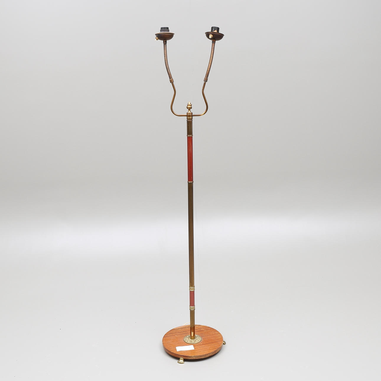 GOLVLAMPA, "Eskilstuna elektrofabriks ab" 1900-talets första hälft.