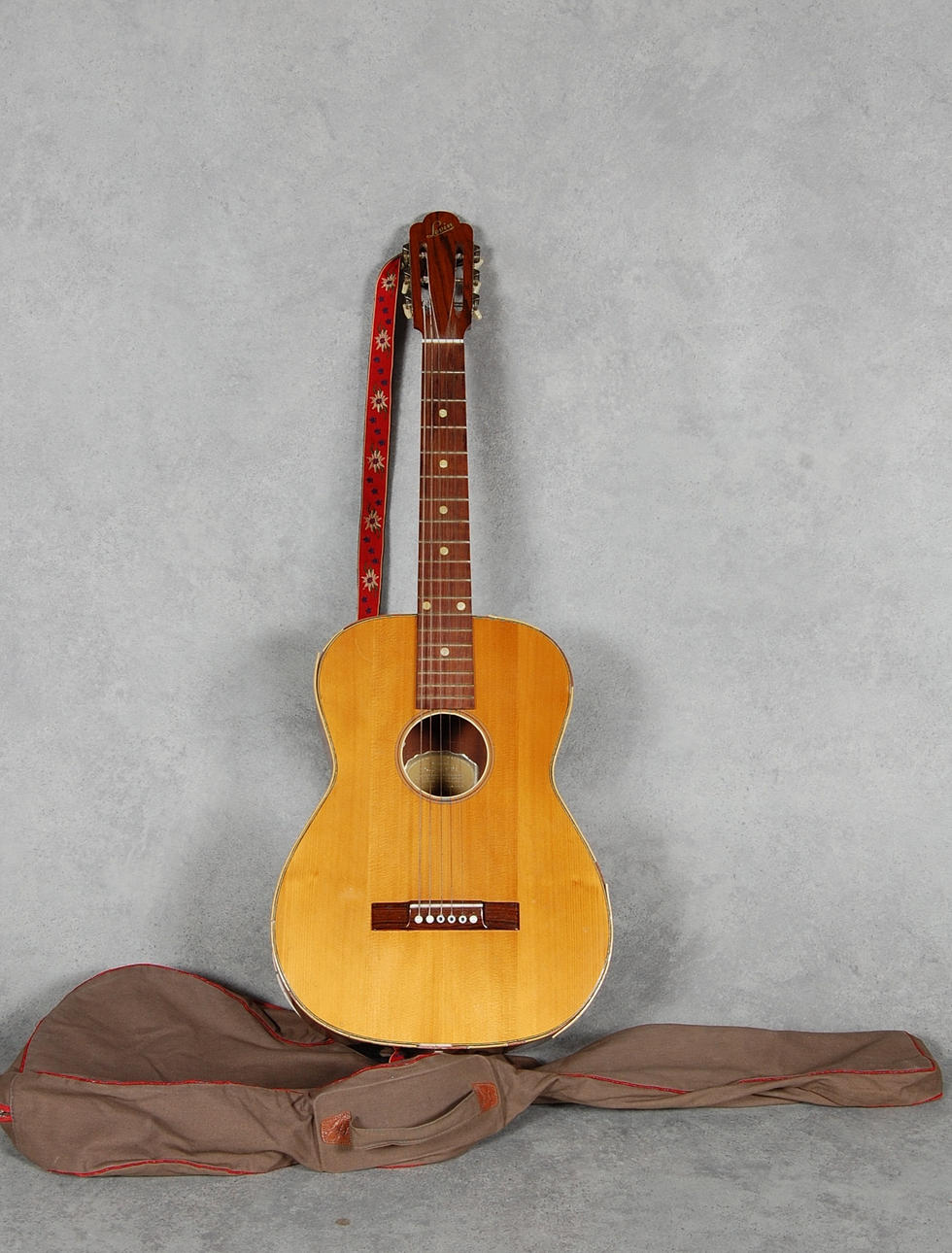 GITARR, Levin, 1950-tal.