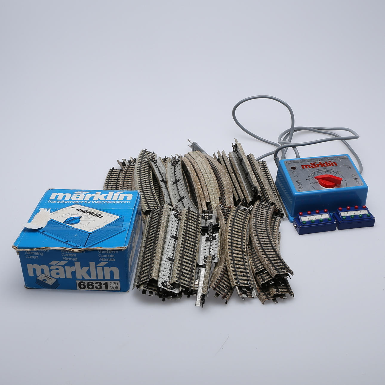 MODELLJÄRNVÄGSRÄLS, Märklin.