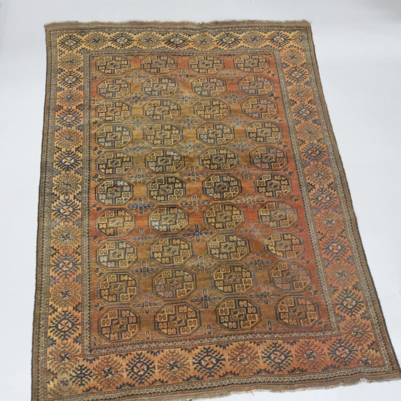 HAND KNOTTED CARPET. BUCHARA, SEMIANTICS.