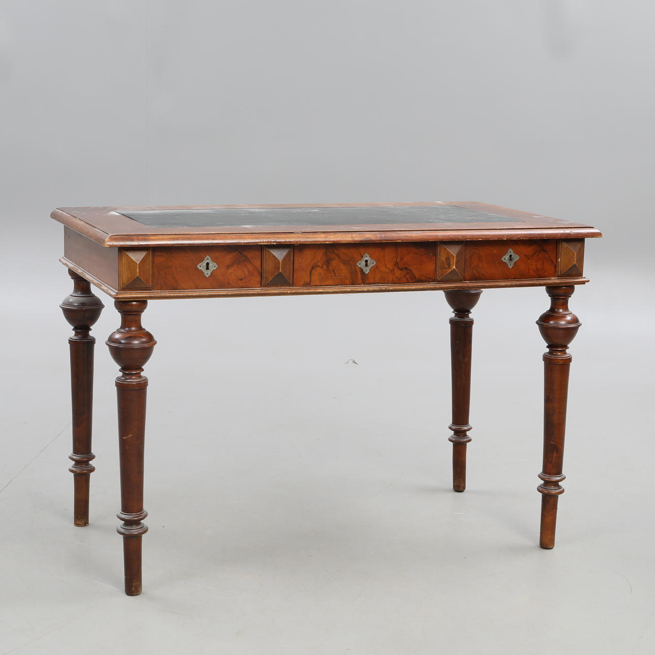 SCHREIBTISCH, RENAISSANCE.