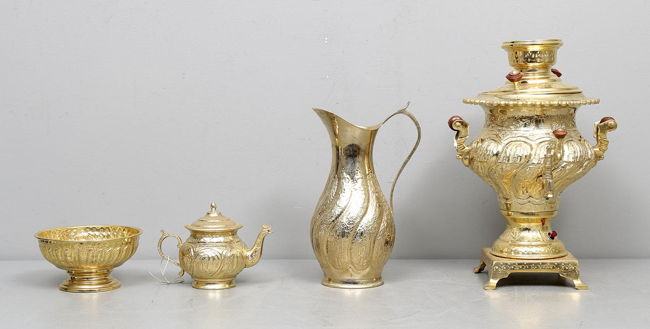 SAMOVAR m.m, 4 del, mässing, 1900-tal.