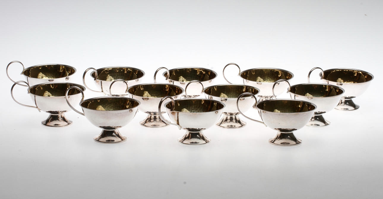 PUNSCHMUGGAR, 12 st, silver, K&EC, Göteborg, 1970.