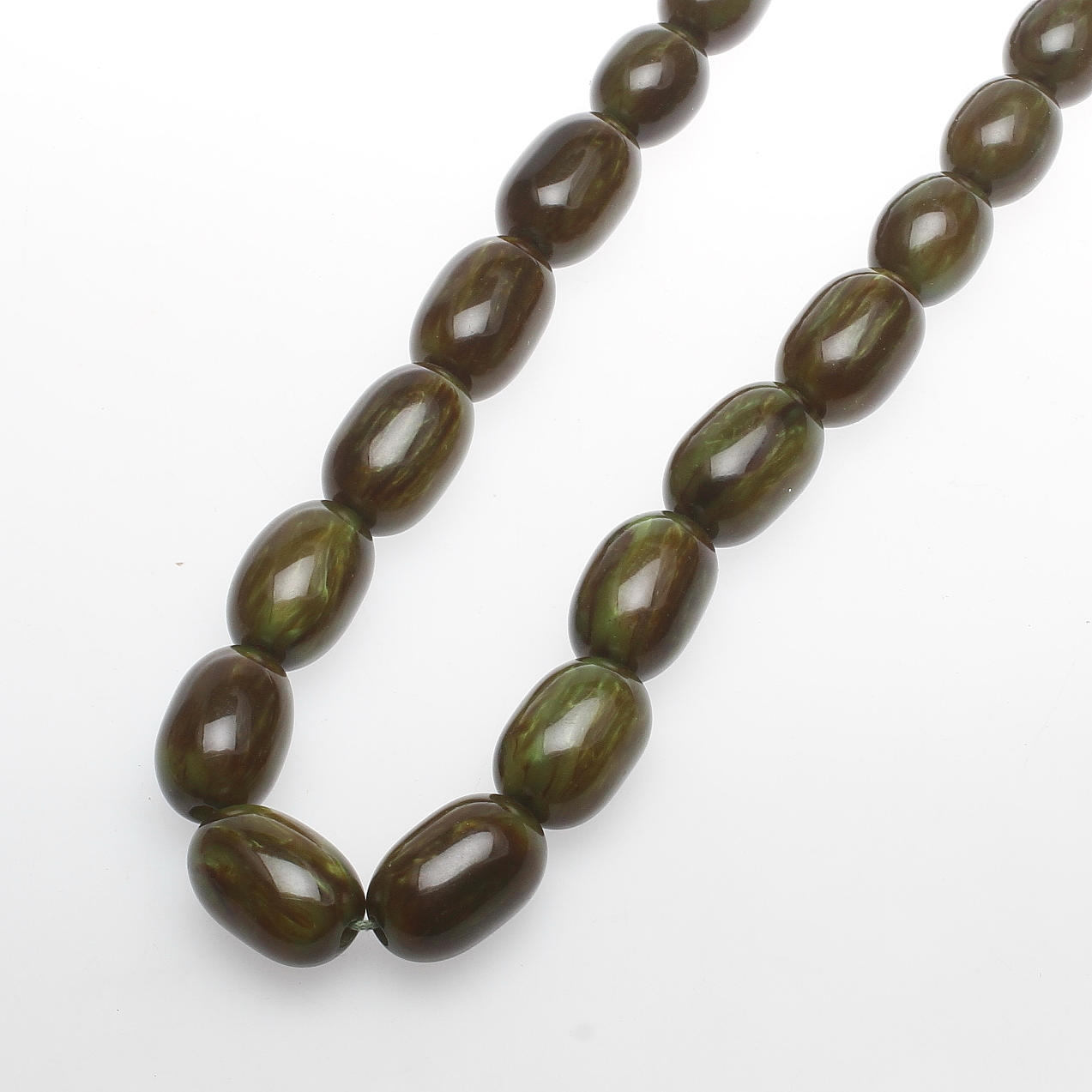 COLLIER, möjligtvis bärnsten, 1900/2000-tal.