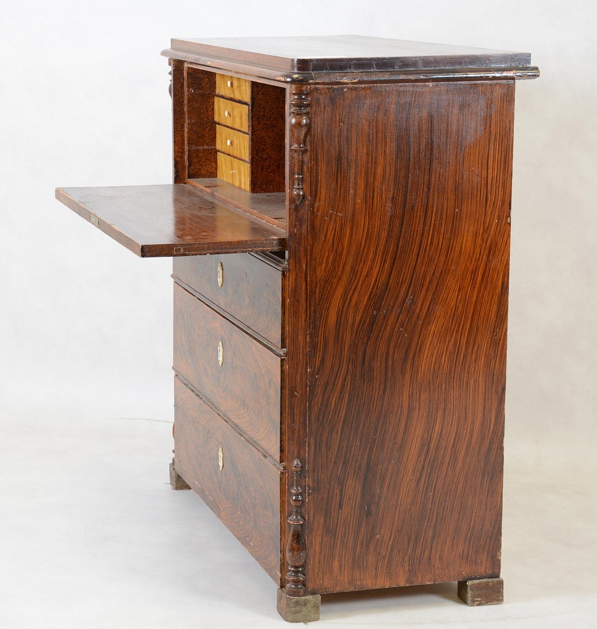 SEKRETÄR, drickamålad, 1800-talets slut.