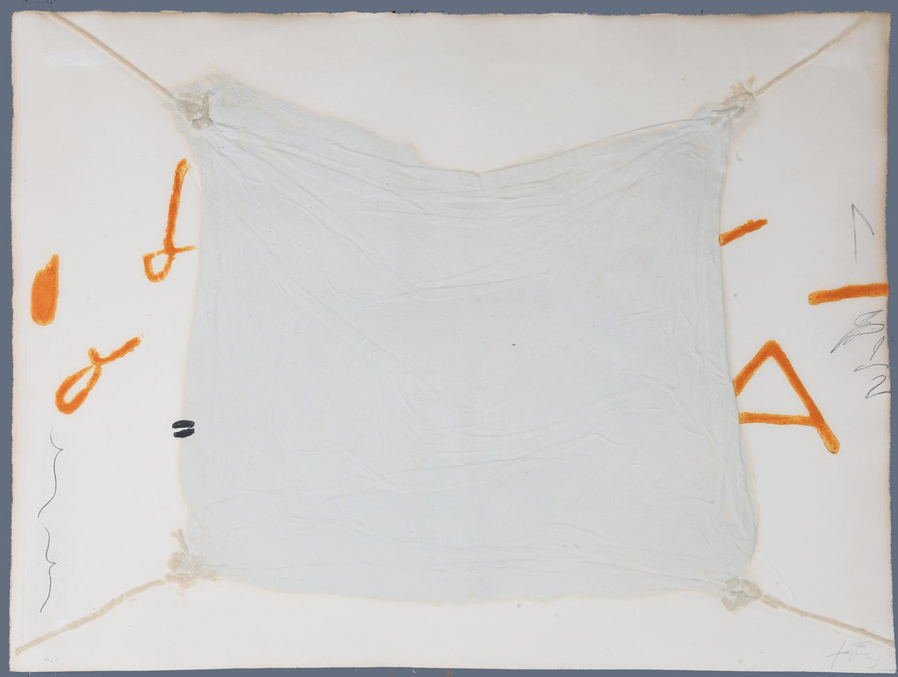 ANTONI TÀPIES. "Mocador lligat".
