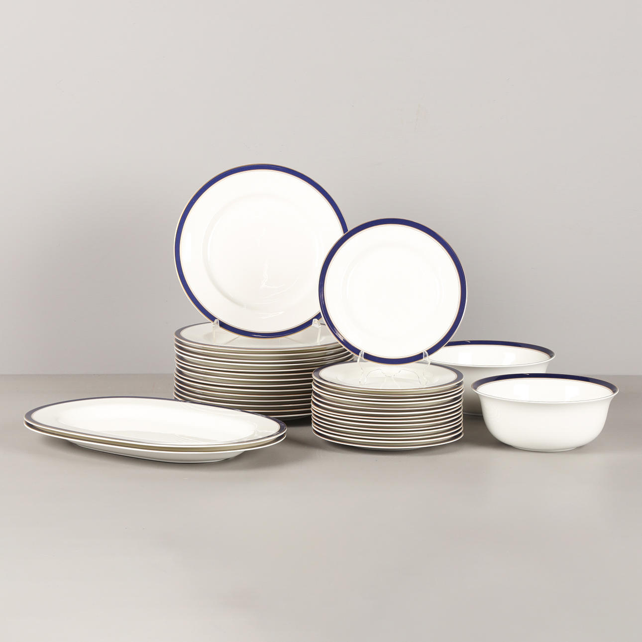 MATSERVIS, 34 delar "Carl", Duka, samtida.