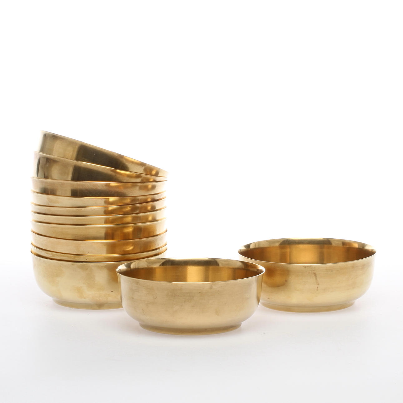 SKÅLAR, 12 st, mässing, Firma Svenskt tenn, 1930.