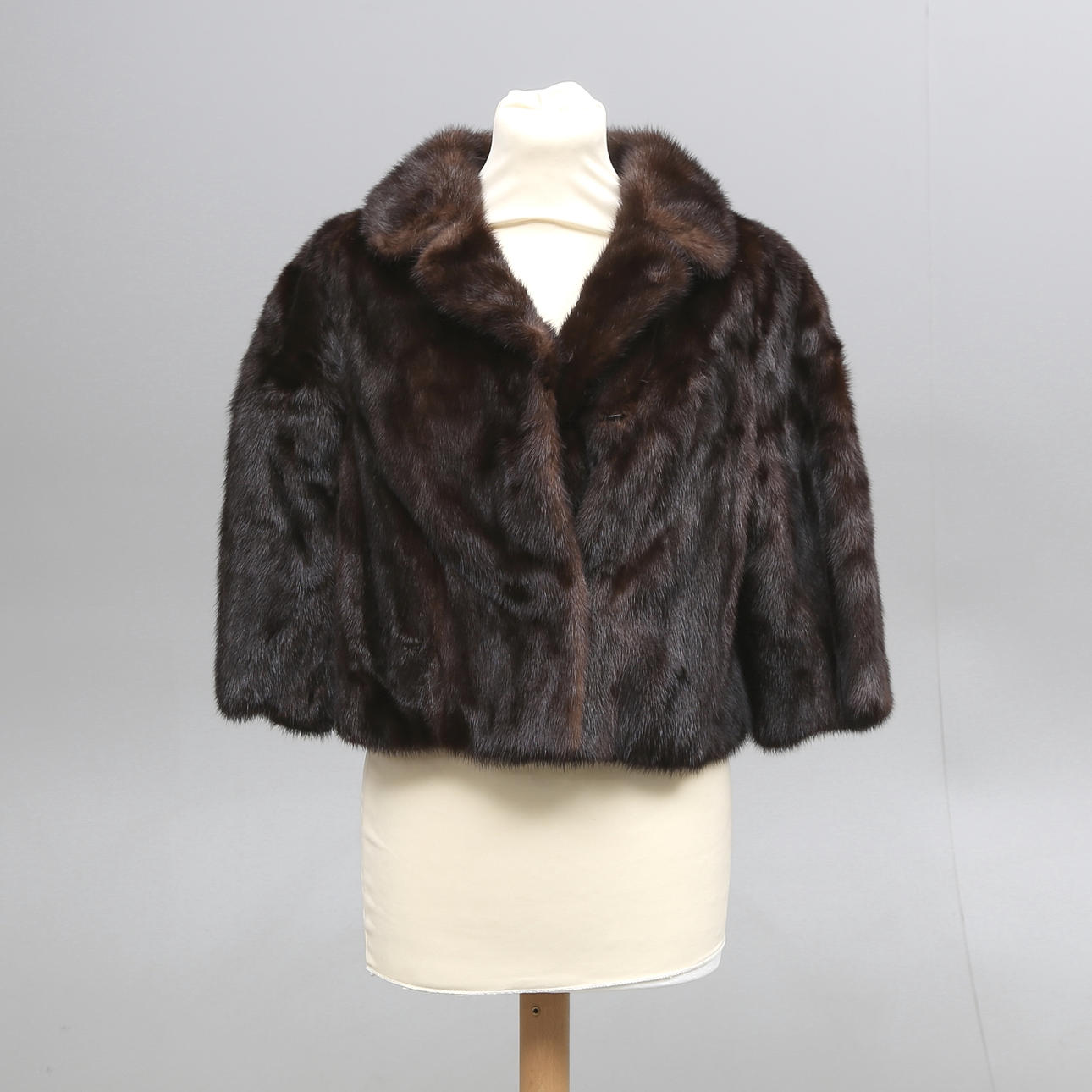 PÄLSJACKA, mink, Ljungs Pälsateljé Tranås, 1900-tal.