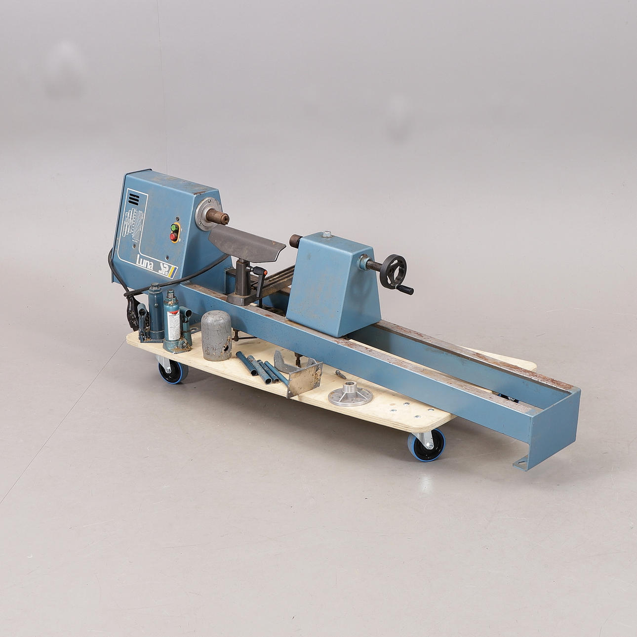 SVARV, "Sp1000", Luna.