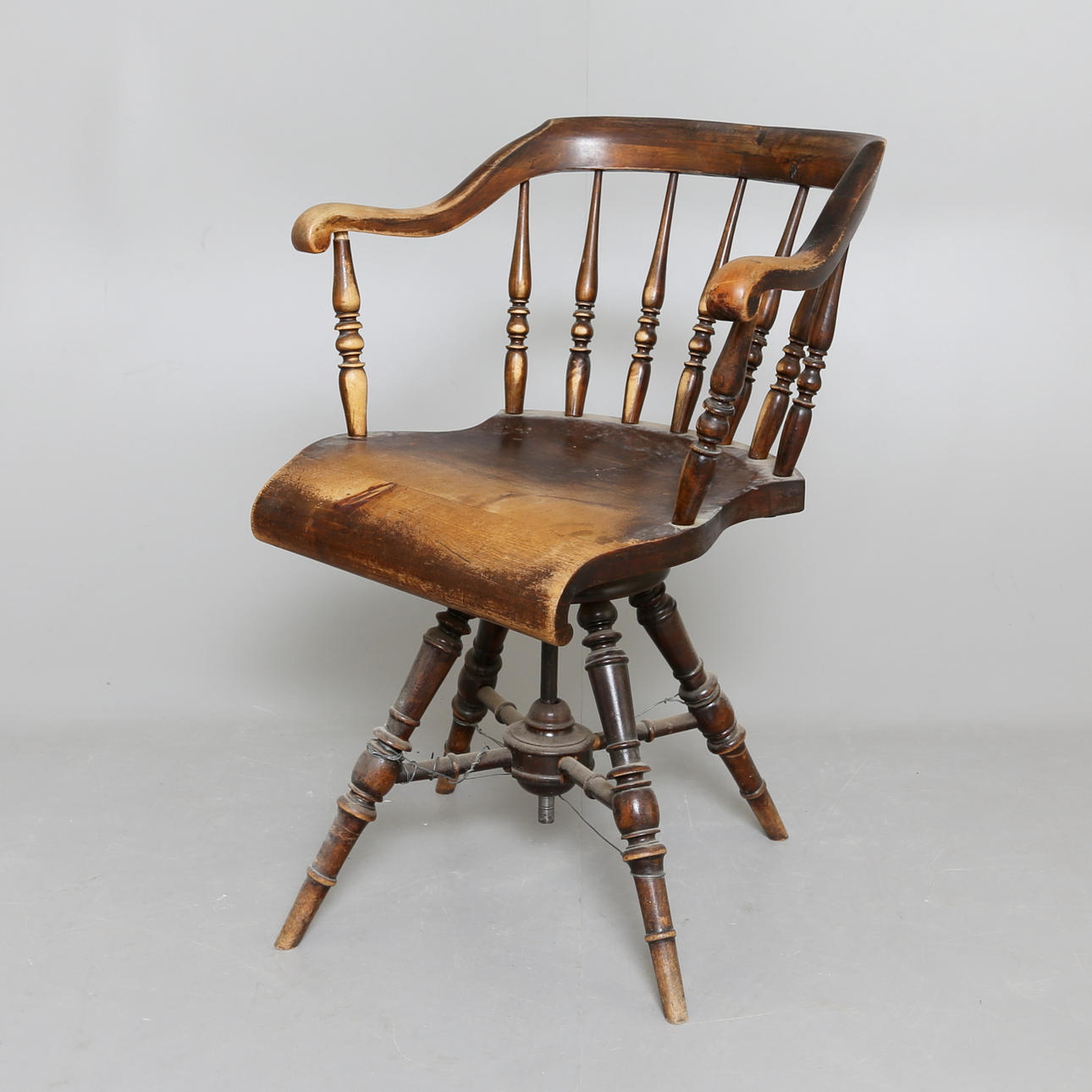 SKRIVBORDSSTOL, 18/1900-tal.