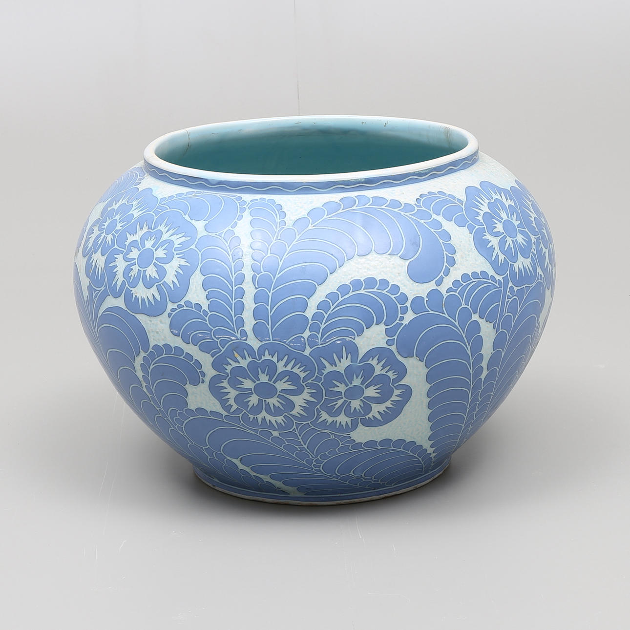 YTTERFODER, flintgods, "Sgraffito", Josef Ekberg, Gustafsberg, signerad och daterad 1918.