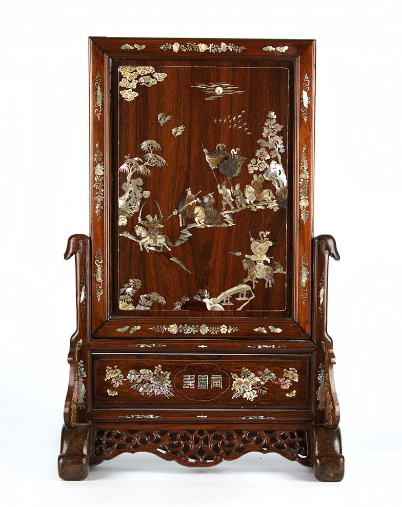 BRICKA MED FAT, omkring 1900. Kina.