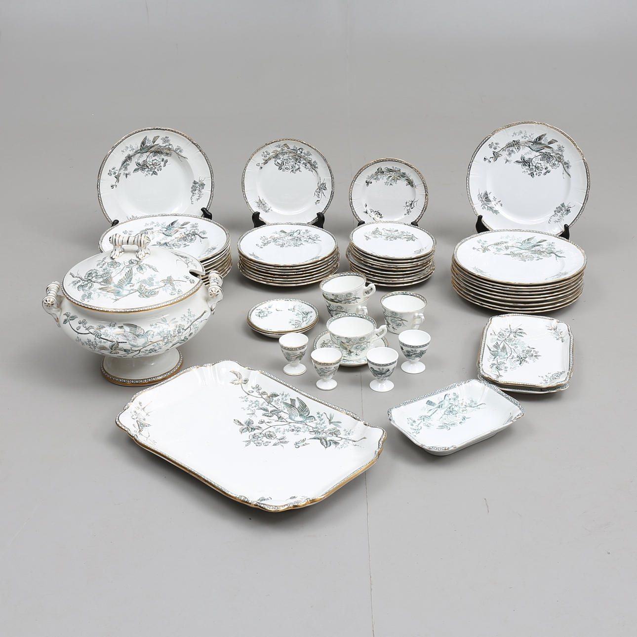 SERVIS, "wexiö guld" Gustavsberg, 56 delar.