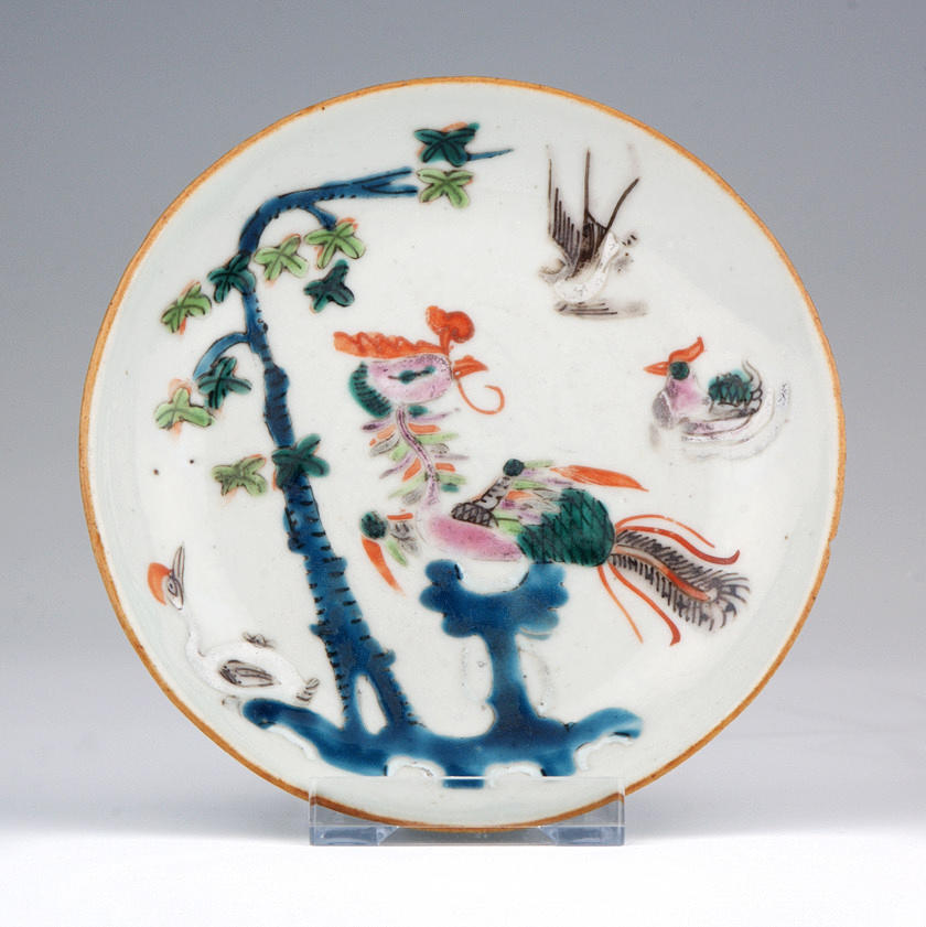 LITEN TALLRIK, märkt. 1800-tal. Kina.