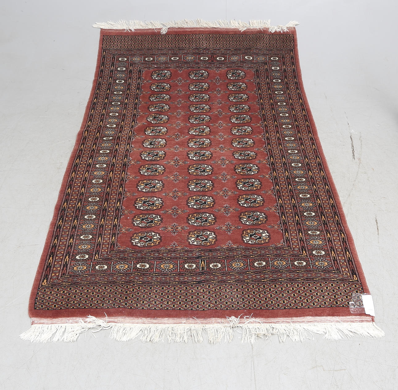 MATTA, bokhara, ca. 203x134 cm.