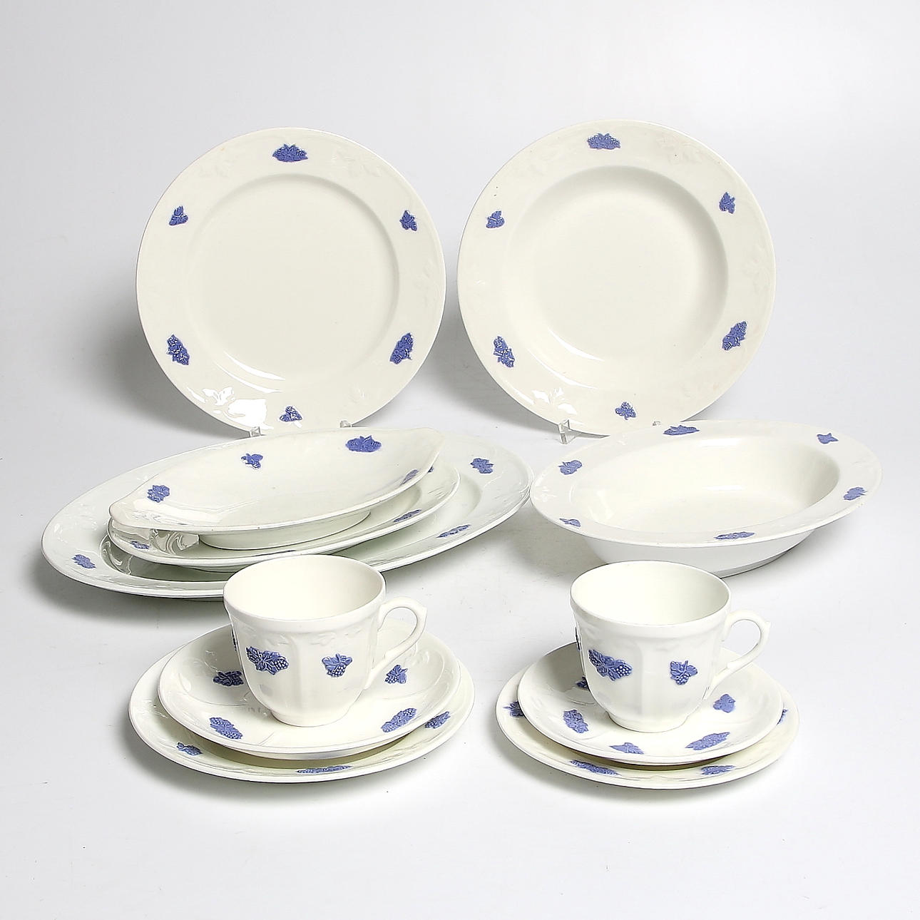 SERVIS, 51 delar, "Blå Blom", Gustavsberg. 1900-tal.